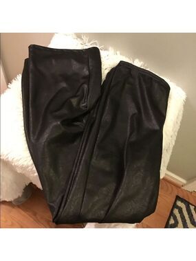 La Gold Faux leather like pant medium